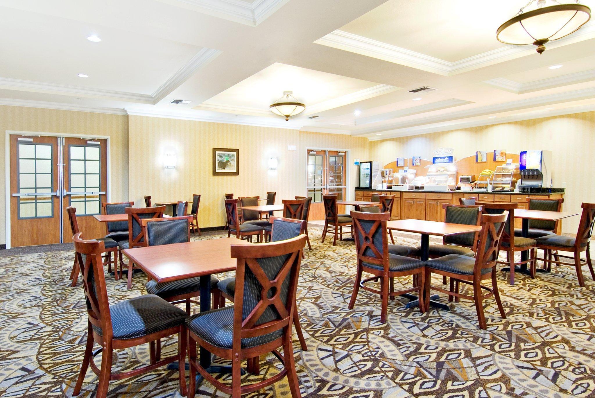 Holiday Inn Express And Suites Klamath เคลมัทฟอลส์ ภายนอก รูปภาพ